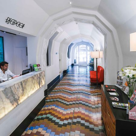 Hotel Luciano K ซานติอาโก ภายนอก รูปภาพ
