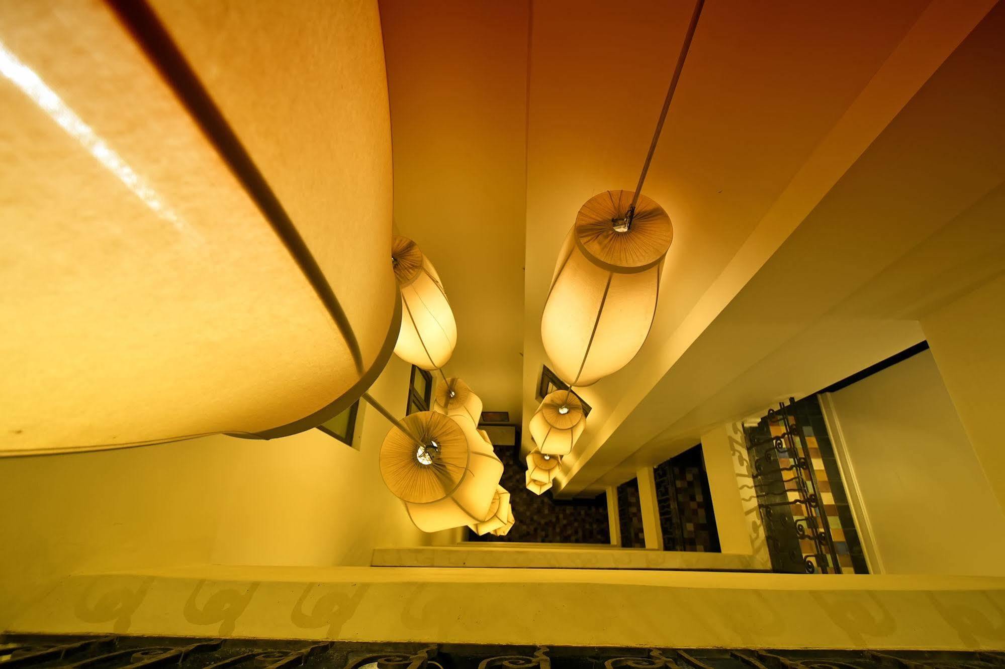 Hotel Luciano K ซานติอาโก ภายนอก รูปภาพ