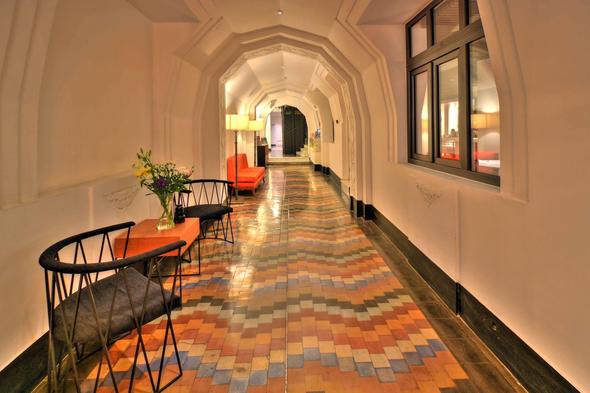 Hotel Luciano K ซานติอาโก ภายนอก รูปภาพ