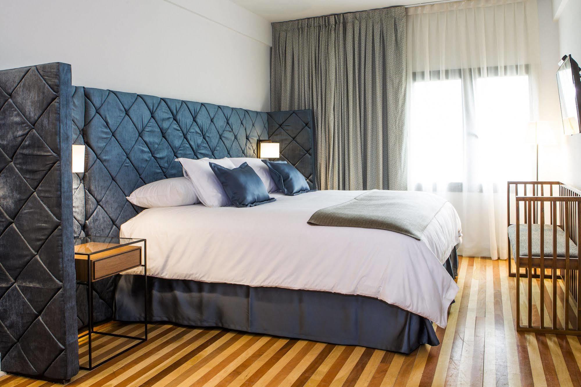 Hotel Luciano K ซานติอาโก ภายนอก รูปภาพ