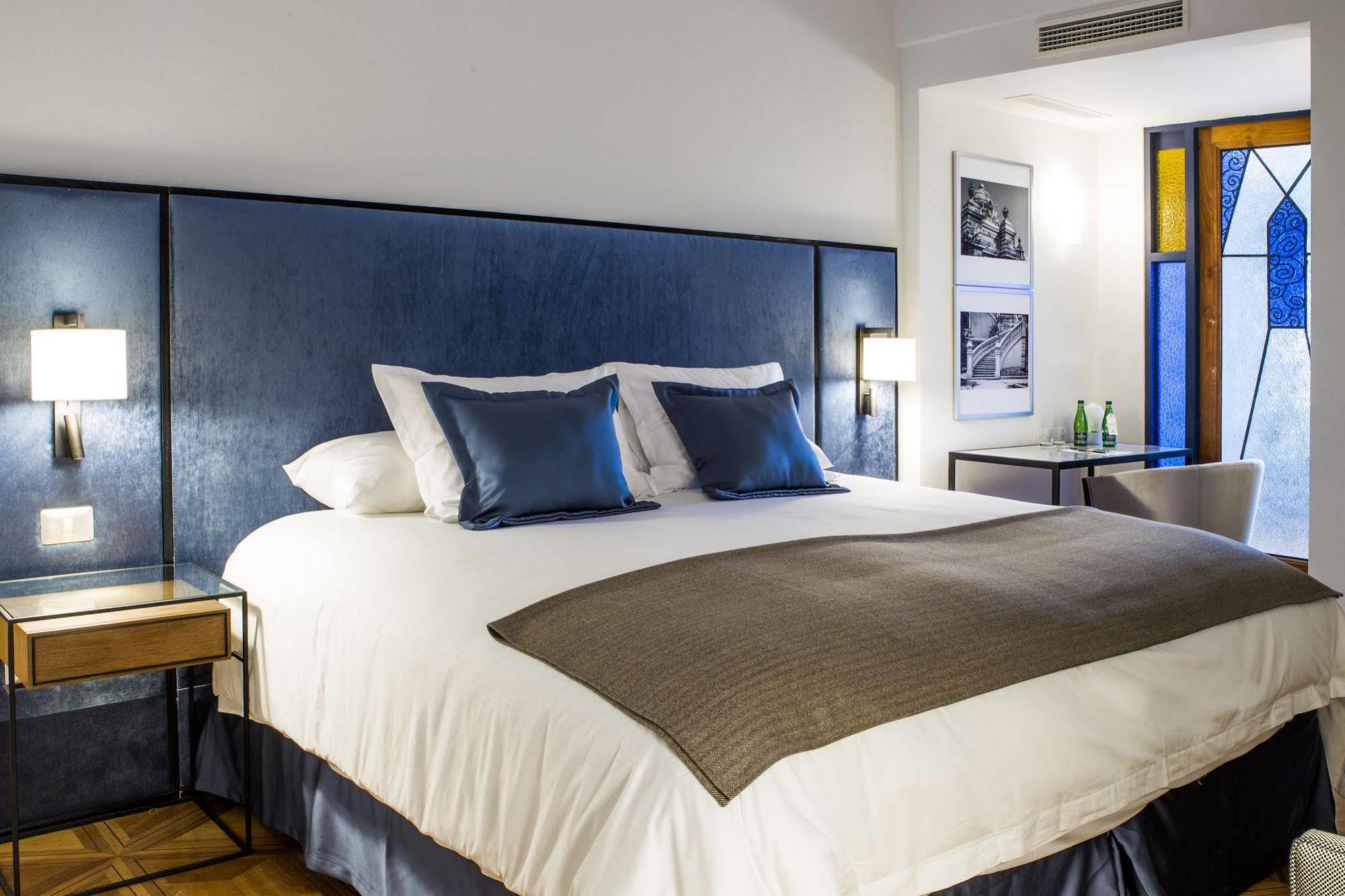 Hotel Luciano K ซานติอาโก ภายนอก รูปภาพ